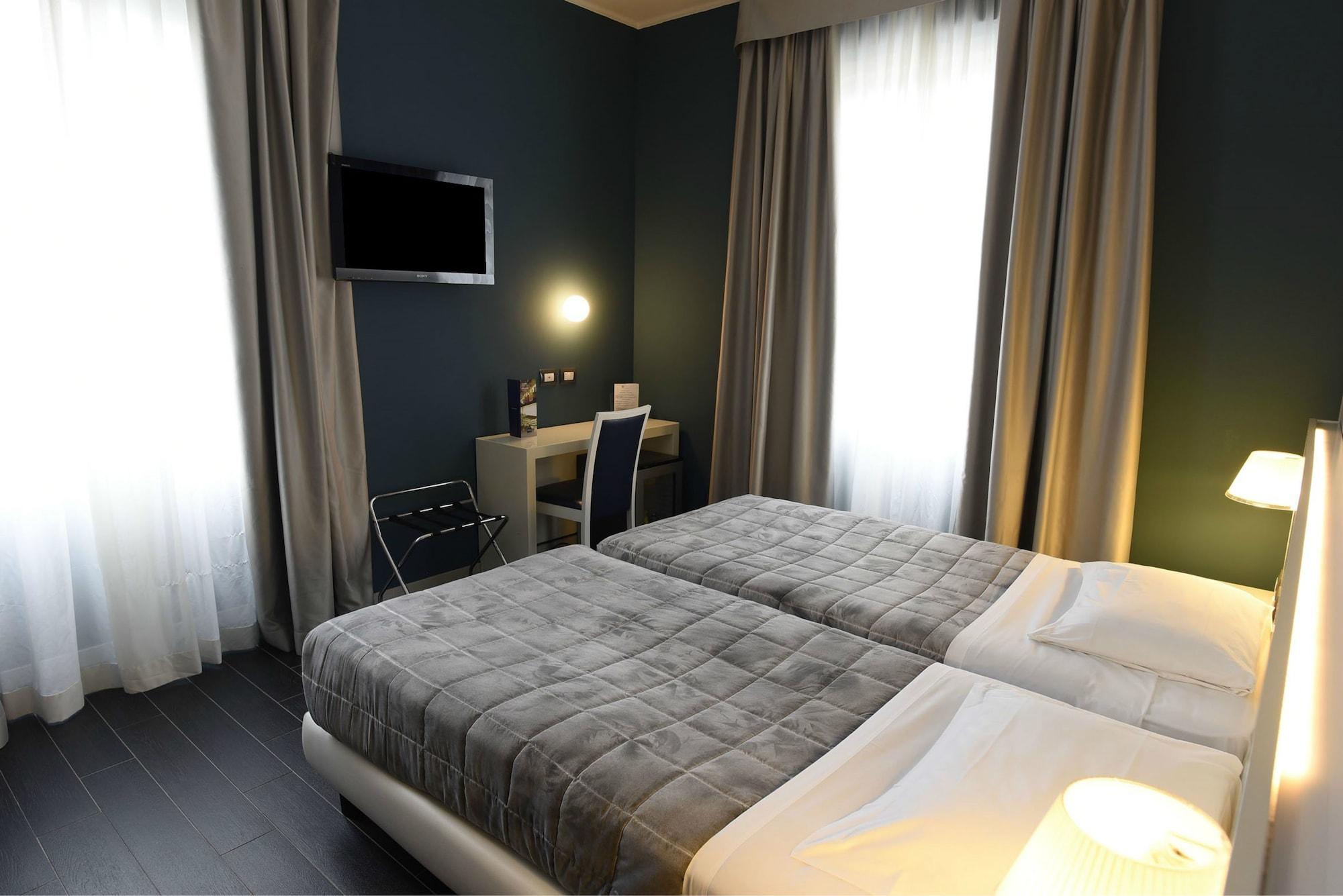Smart Hotel Central Milão Exterior foto